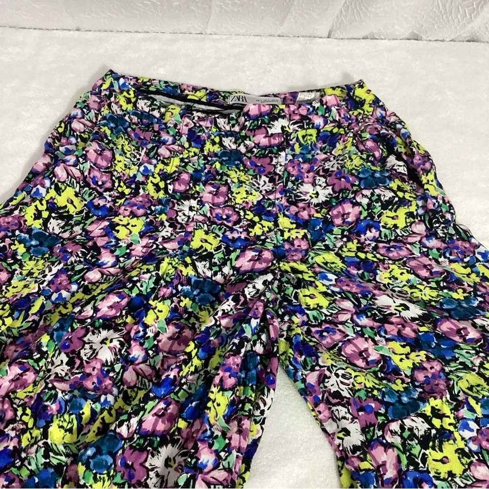 Zara Women Large Wide Leg Floral Print Culotte Pants with Pockets & Side Zip